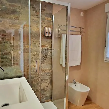 La Leyenda Del Pilar 1616 Realejo Apartment Granada